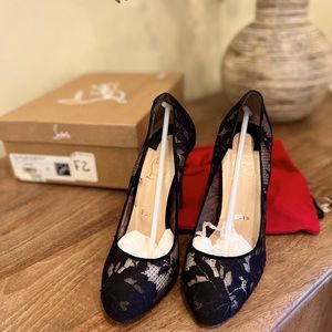CHRISTIAN LOUBOUTIN Lace Follies 100